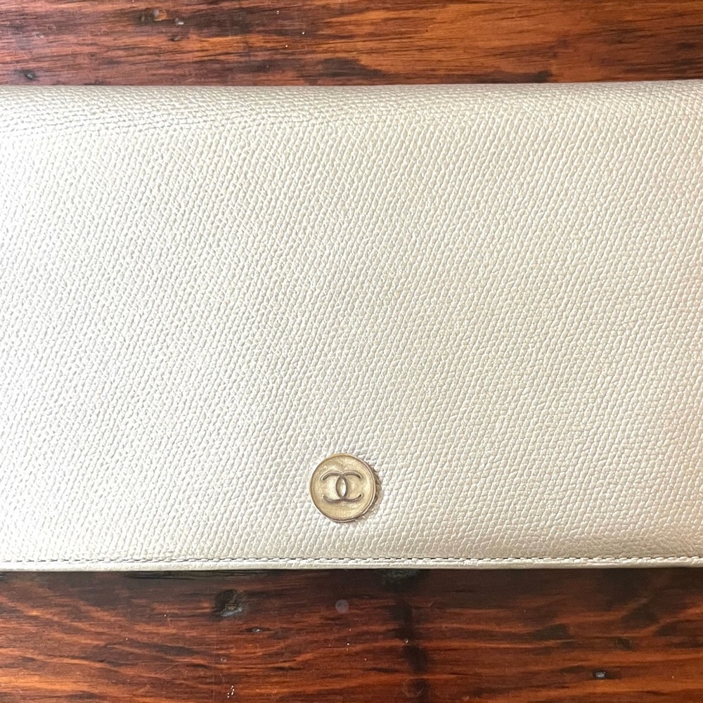 CHANEL SILVER Leather Wallet